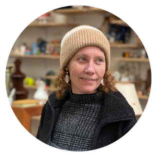 Caroline encadrante équipe vente de La Ressource AAA