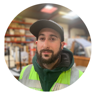 Thibault membre équipe collecte de La Ressource AAA